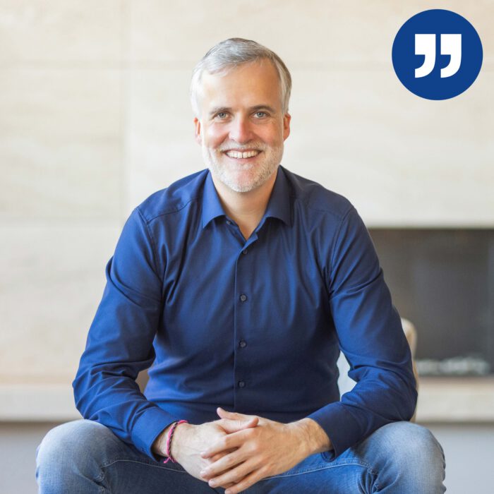 Kommunikation mit Charakter, Nils Happich